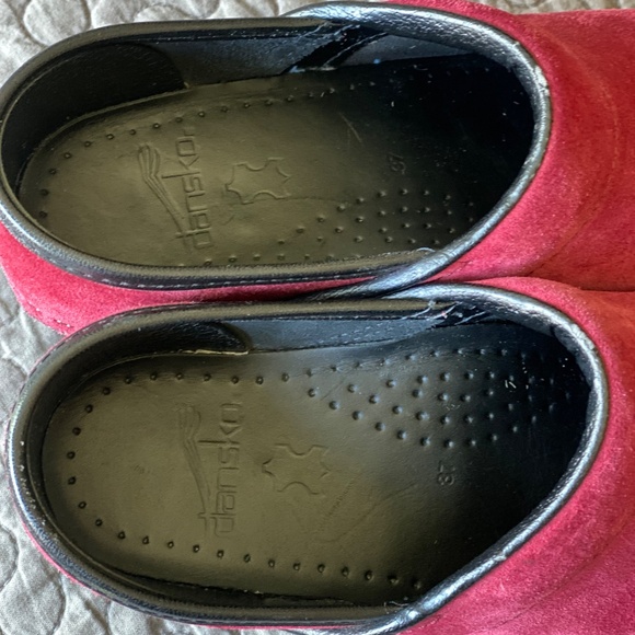 Dansko profesional slip-on-clog 37 red color - Picture 2 of 3